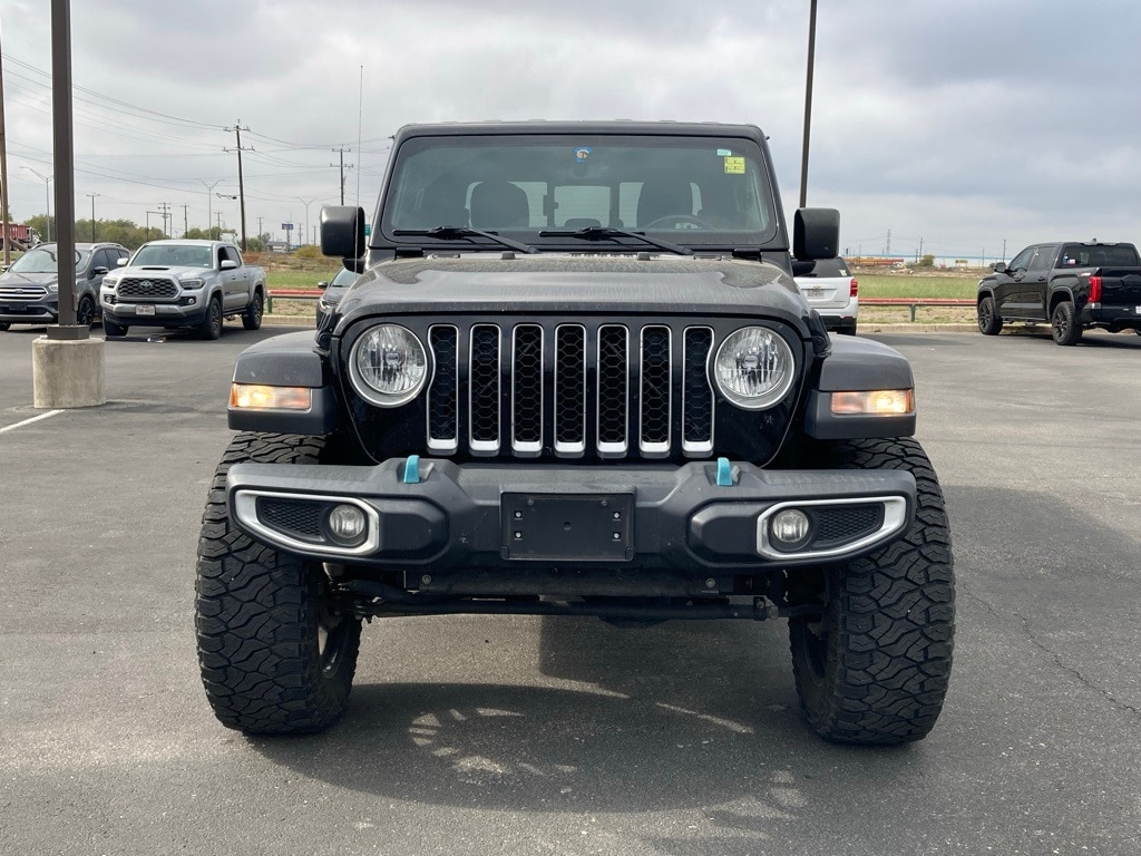 Used 2020 Jeep Gladiator Overland Truck