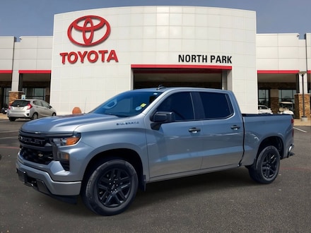 2024 Chevrolet Silverado 1500 Custom Truck