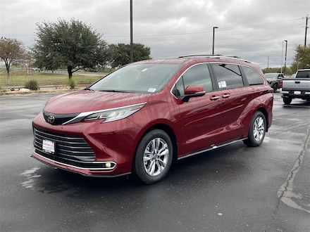 2026 Toyota Sienna Limited 7 Passenger Van Passenger Van
