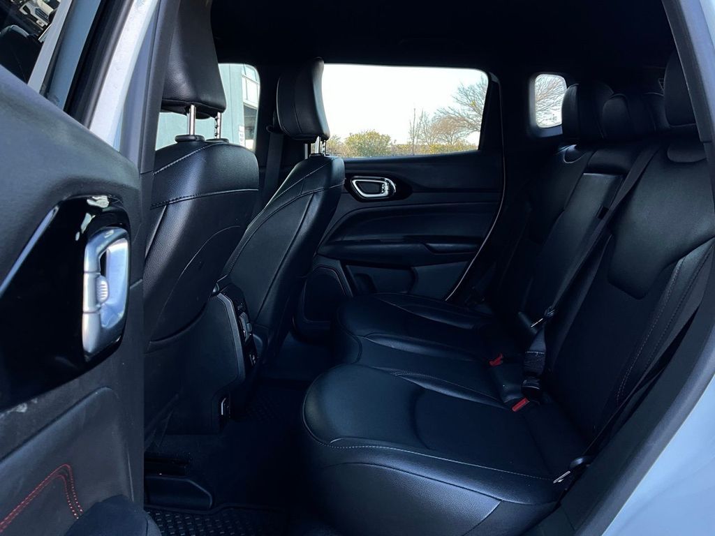 2025 Jeep Compass Trailhawk - Photo 10