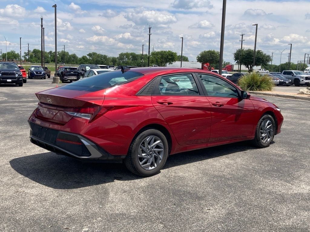Used 2024 Hyundai Elantra SEL Sedan