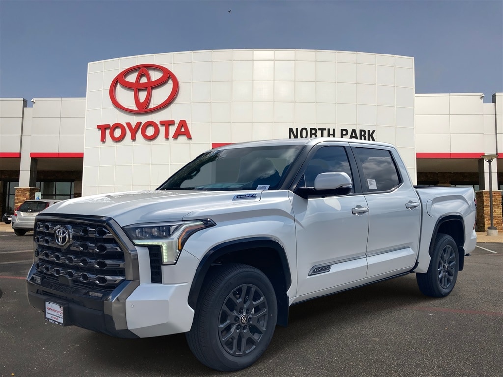 New 2026 Toyota Tundra 4WD Platinum Hybrid Crew Cab Pickup