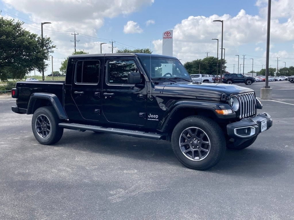 Used 2023 Jeep Gladiator Overland with VIN 1C6HJTFG5PL535380 for sale in San Antonio, TX