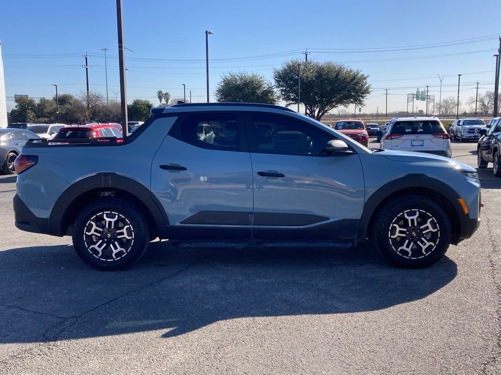 Used 2025 Hyundai Santa Cruz XRT Truck