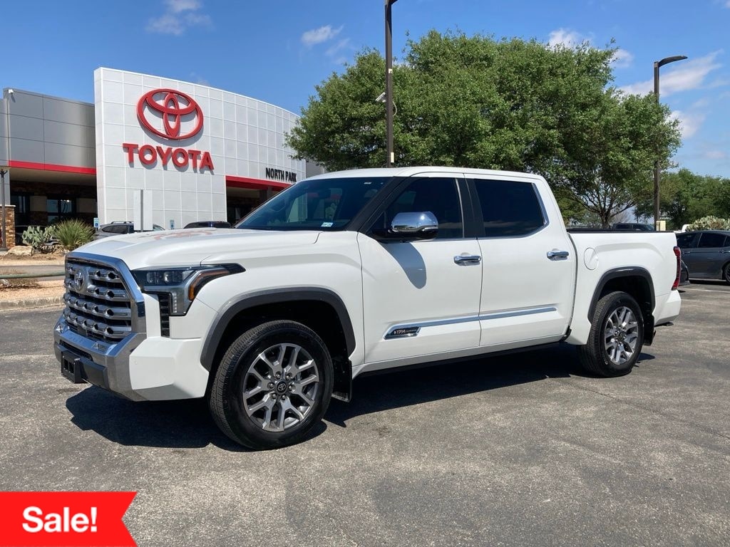 Toyota Tundra 1794 Edition CrewMax Cab 4WD