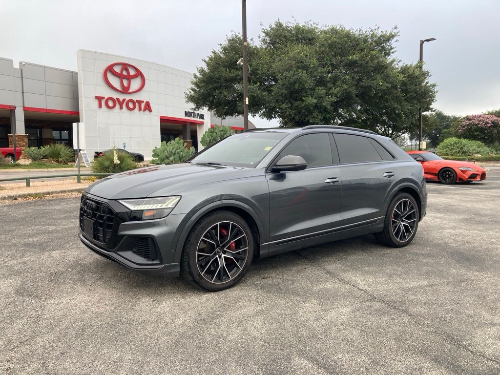 2023 Audi SQ8 Prestige's photo