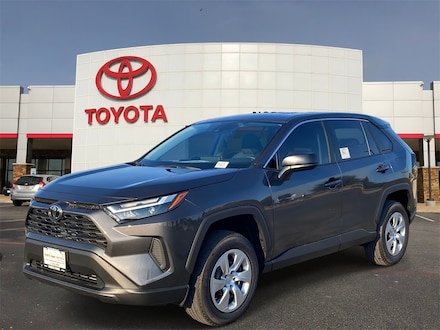 2025 Toyota RAV4 LE SUV