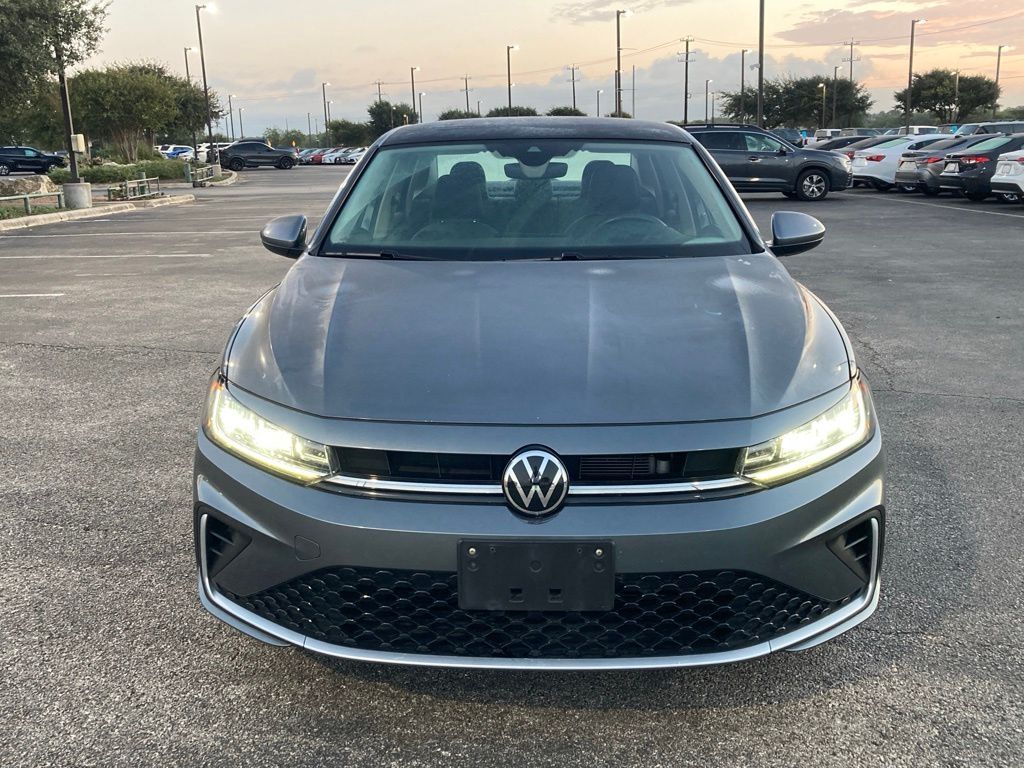 3VW7X7BU7SM013795