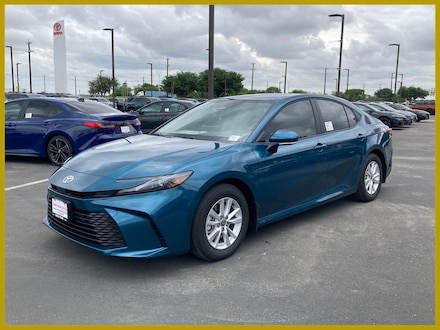 2026 Toyota Camry LE Sedan