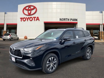 2026 Toyota Highlander XLE SUV