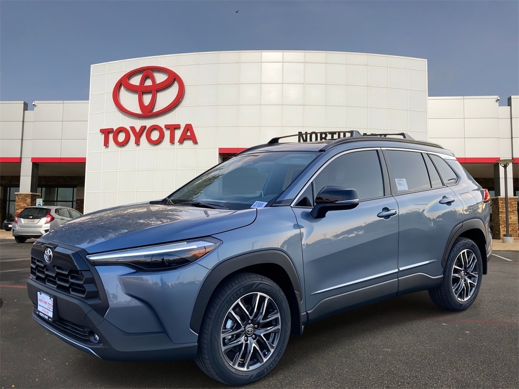 2026 Toyota Corolla Cross XLE's photo