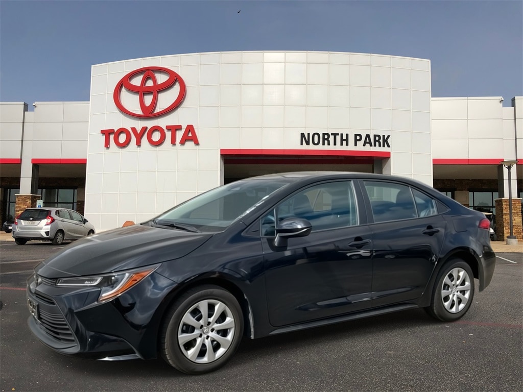 Used 2024 Toyota Corolla LE Sedan