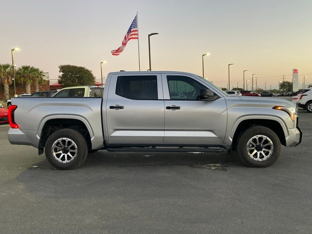 2025 Toyota Tundra SR photo 3