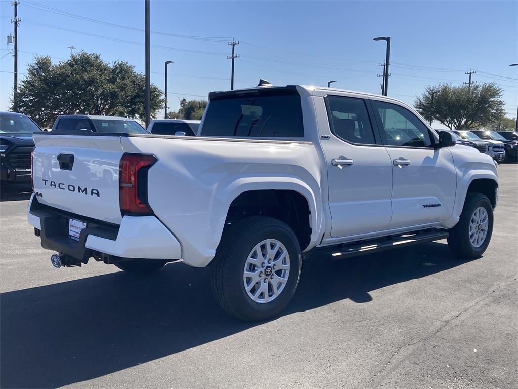 New 2025 Toyota Tacoma SR5 Truck Double Cab