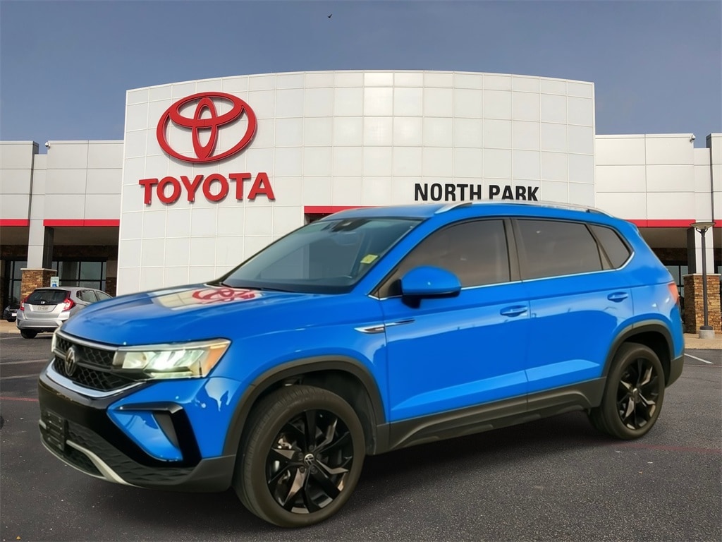 Used 2024 Volkswagen Taos 1.5T SE SUV