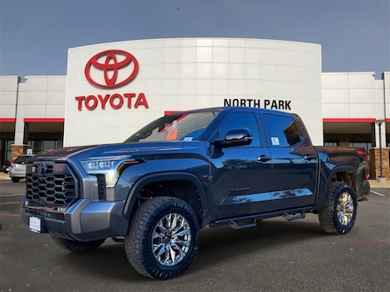 2025 Toyota Tundra Limited Truck CrewMax