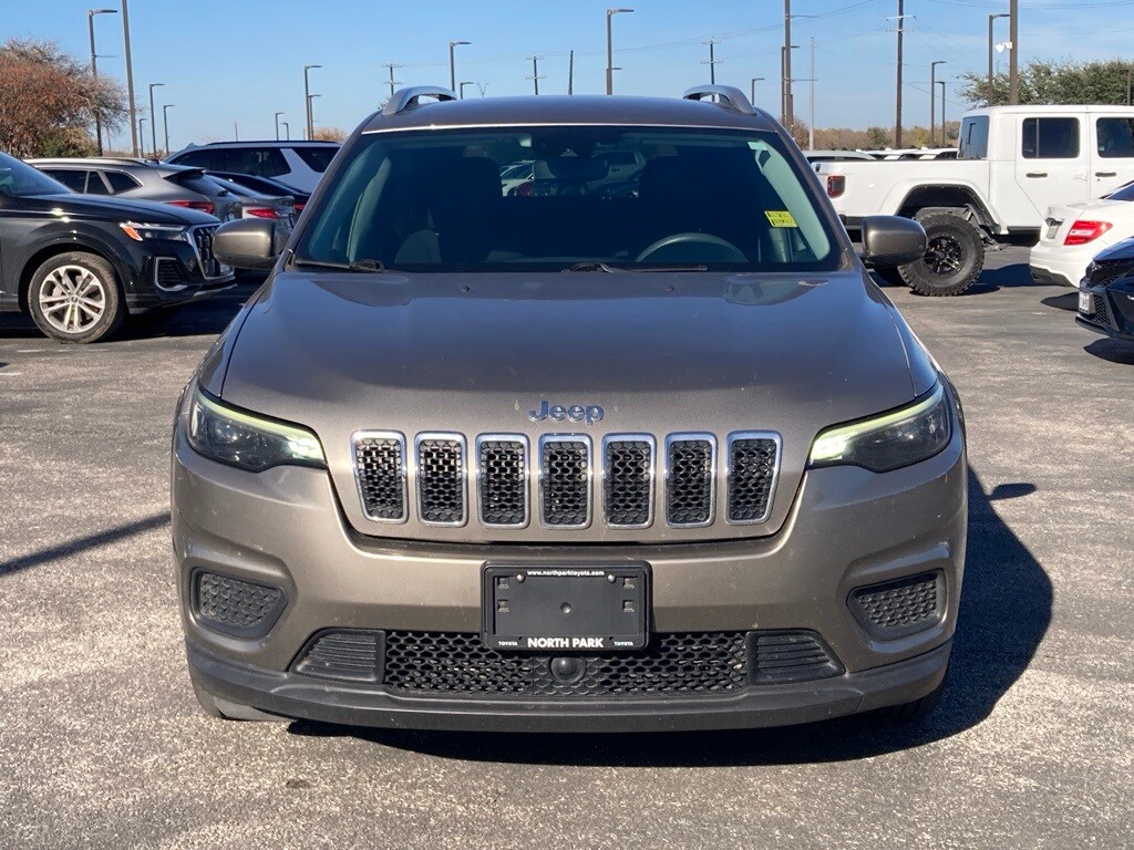 Used 2021 Jeep Cherokee Latitude SUV