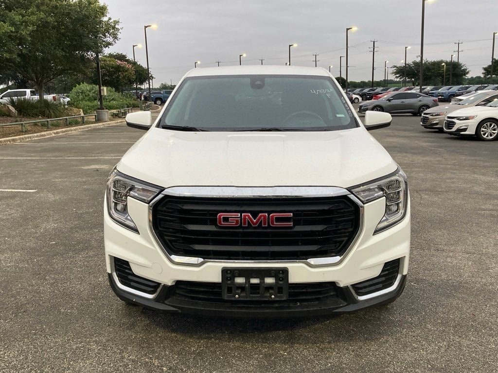 Used 2024 GMC Terrain SLE SUV