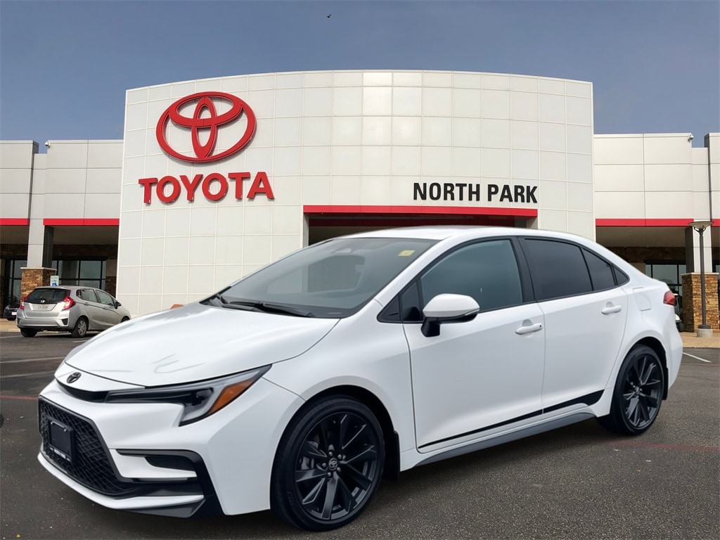 Certified 2025 Toyota Corolla SE Sedan