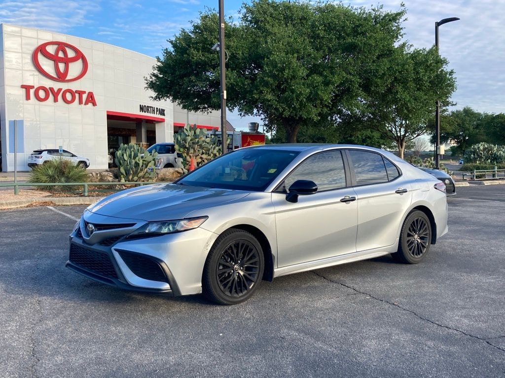 Used 2021 Toyota Camry SE Sedan