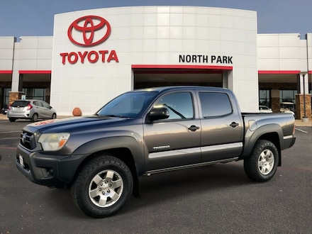 2013 Toyota Tacoma Prerunner Truck