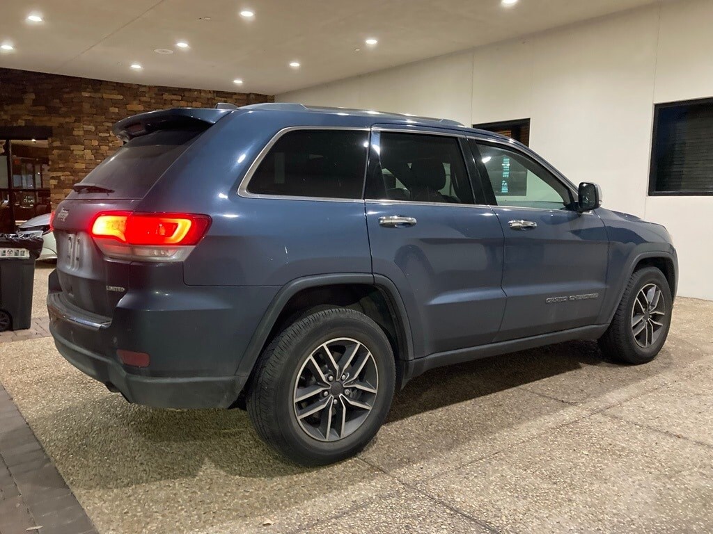 2021 Jeep Grand Cherokee Limited photo 3