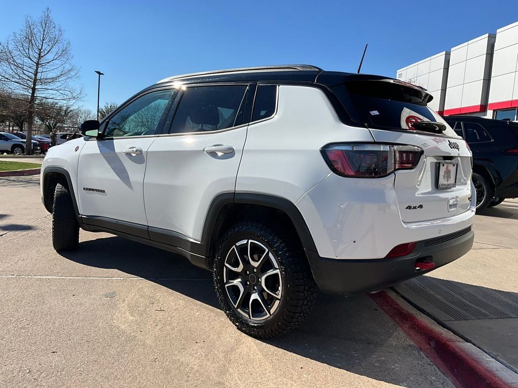 2025 Jeep Compass Trailhawk - Photo 7