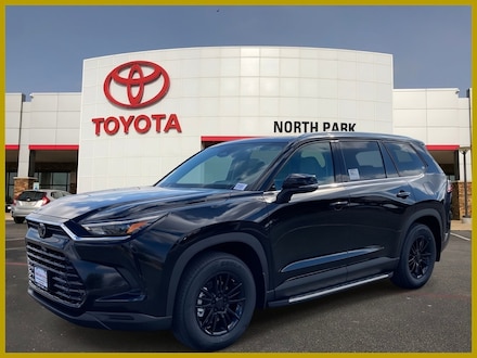 2026 Toyota Grand Highlander XLE SUV