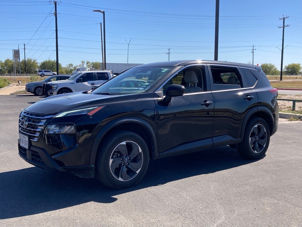 Used 2024 Nissan Rogue SV SUV