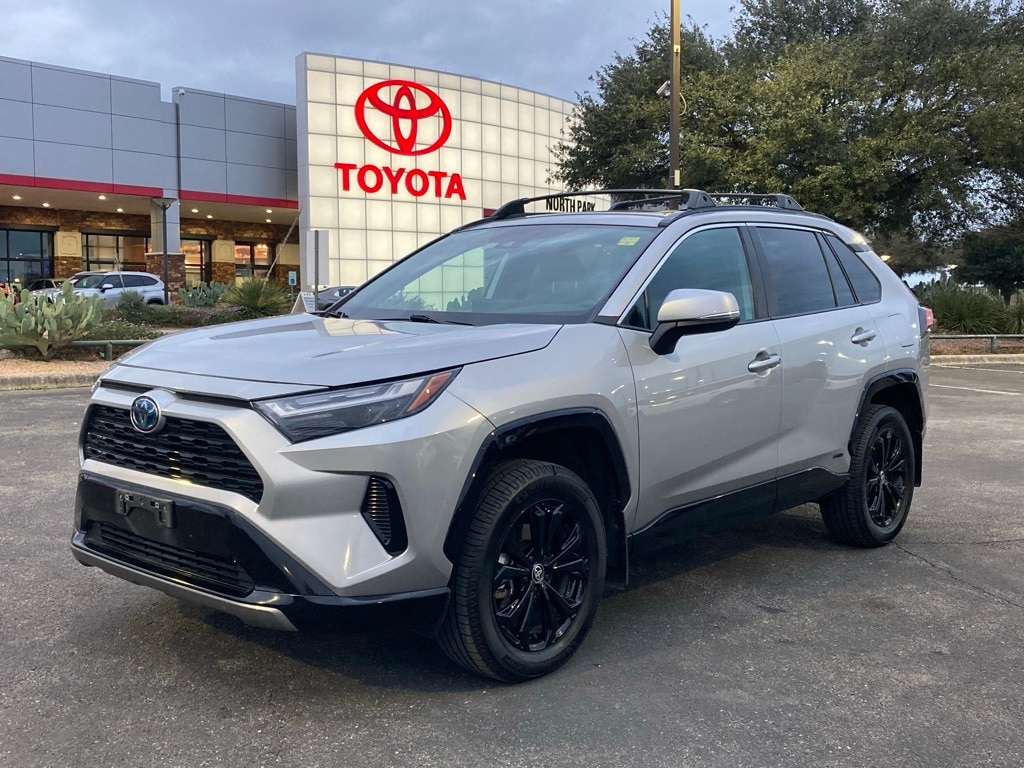 Used 2024 Toyota RAV4 Hybrid SE SUV