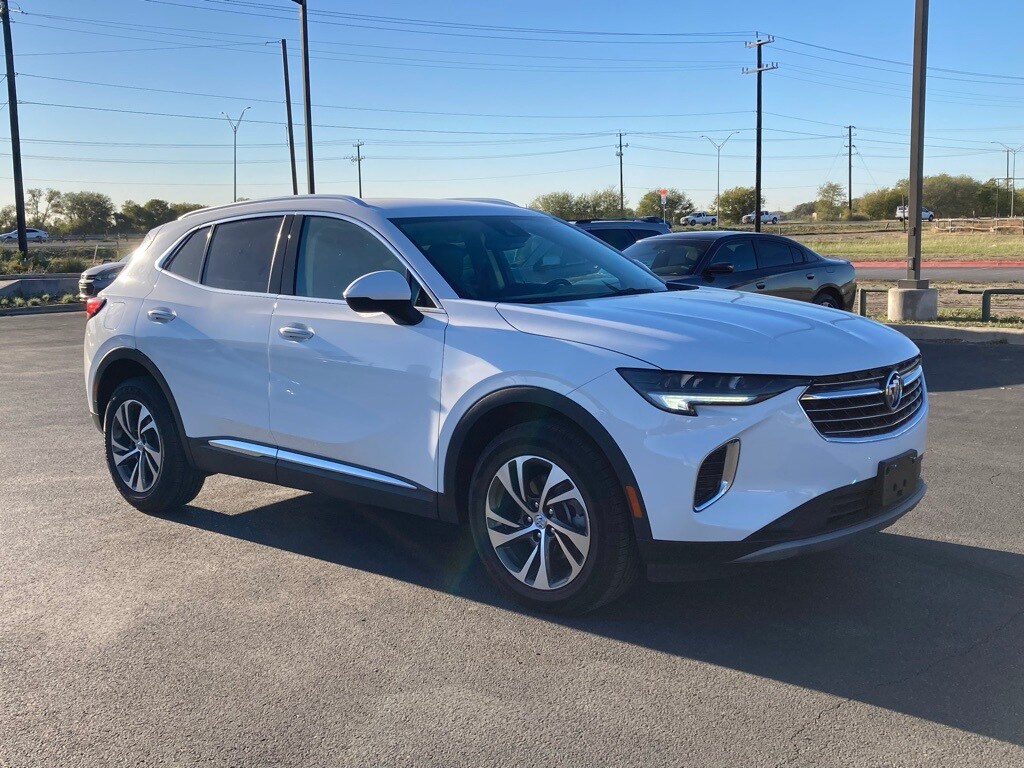 2023 Buick Envision Essence photo 3