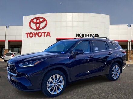 2026 Toyota Highlander Limited SUV
