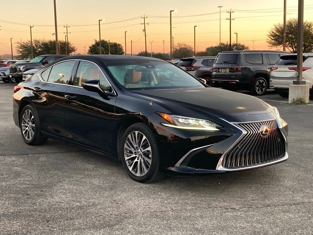 Used 2019 Lexus