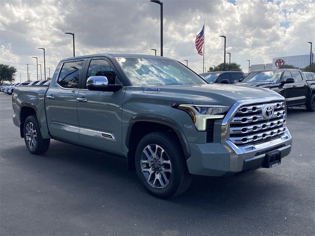 2026 Toyota Tundra 1794 Edition photo 3