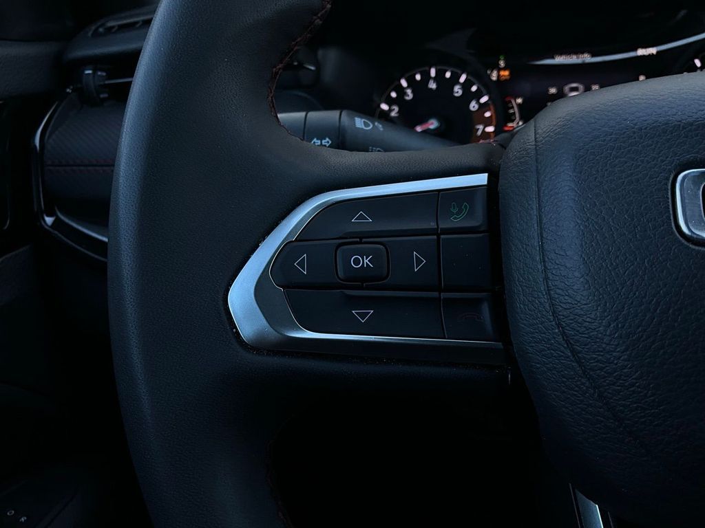 2025 Jeep Compass Trailhawk - Photo 32
