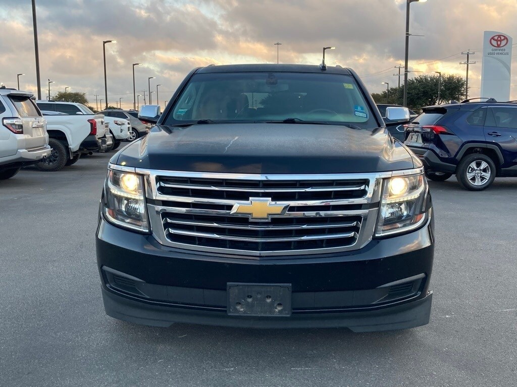 2019 Chevrolet Tahoe LS photo 2