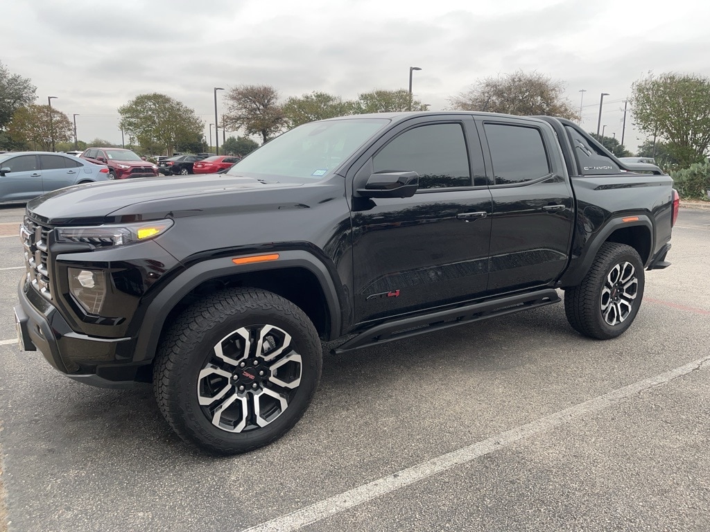 2025 GMC Canyon AT4's photo