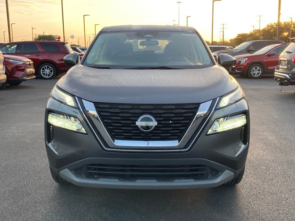 Used 2023 Nissan Rogue SV with VIN 5N1BT3BA8PC898908 for sale in San Antonio, TX