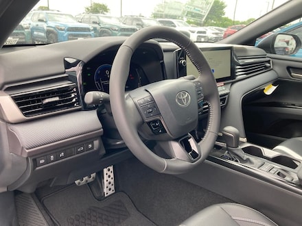 2026 Toyota Camry SE Sedan