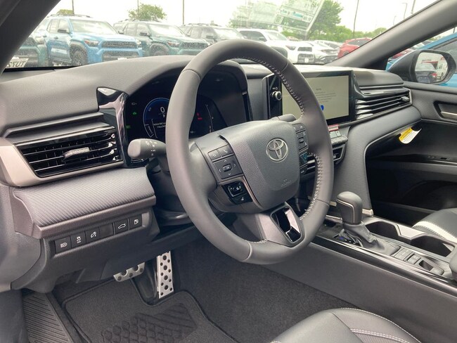 2026 Toyota Camry SE Sedan