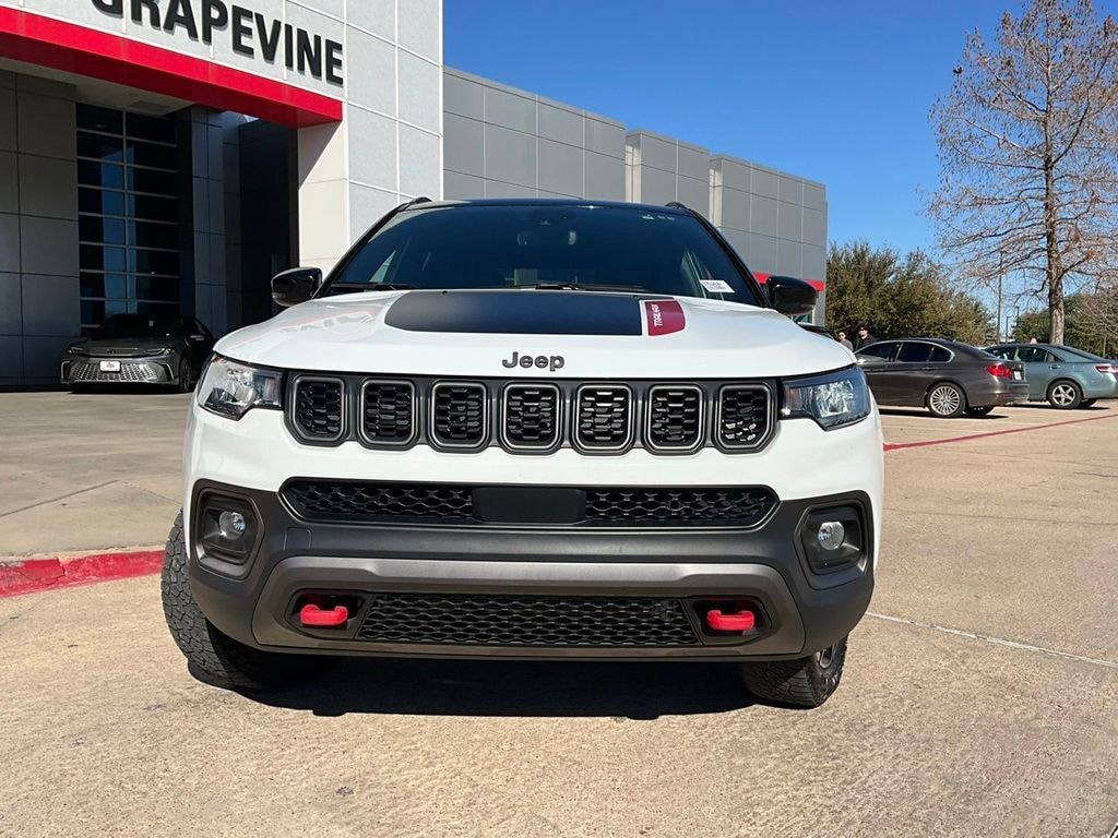 Used 2025 Jeep Compass Trailhawk SUV