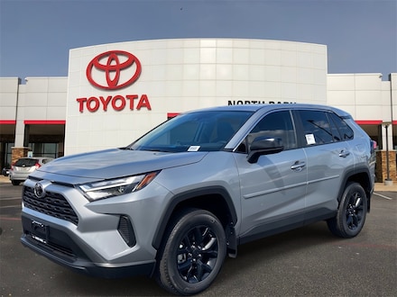 2025 Toyota RAV4 LE SUV