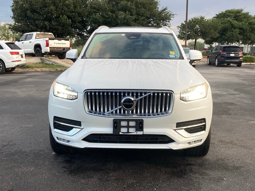 Used 2025 Volvo XC90 Core with VIN YV4M12PJ7S1325389 for sale in San Antonio, TX