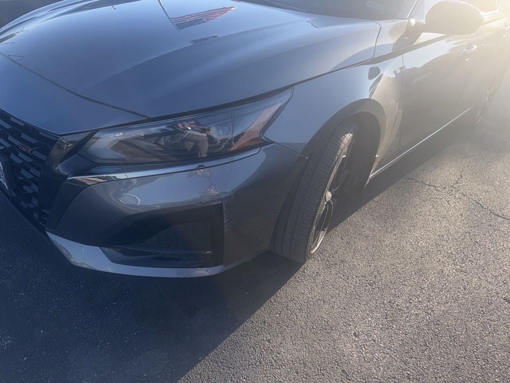 2024 Nissan Altima 2.5 SR's photo