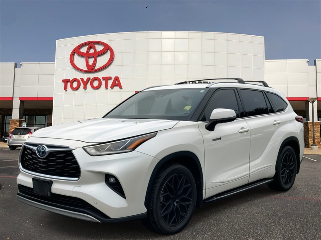 2021 Toyota Highlander Hybrid SUV  2021 Toyota Highlander Hybrid SUV