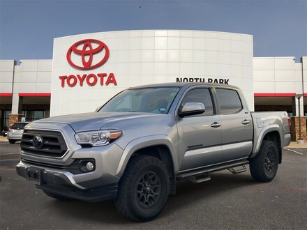 2022 Toyota Tacoma SR5 Truck
