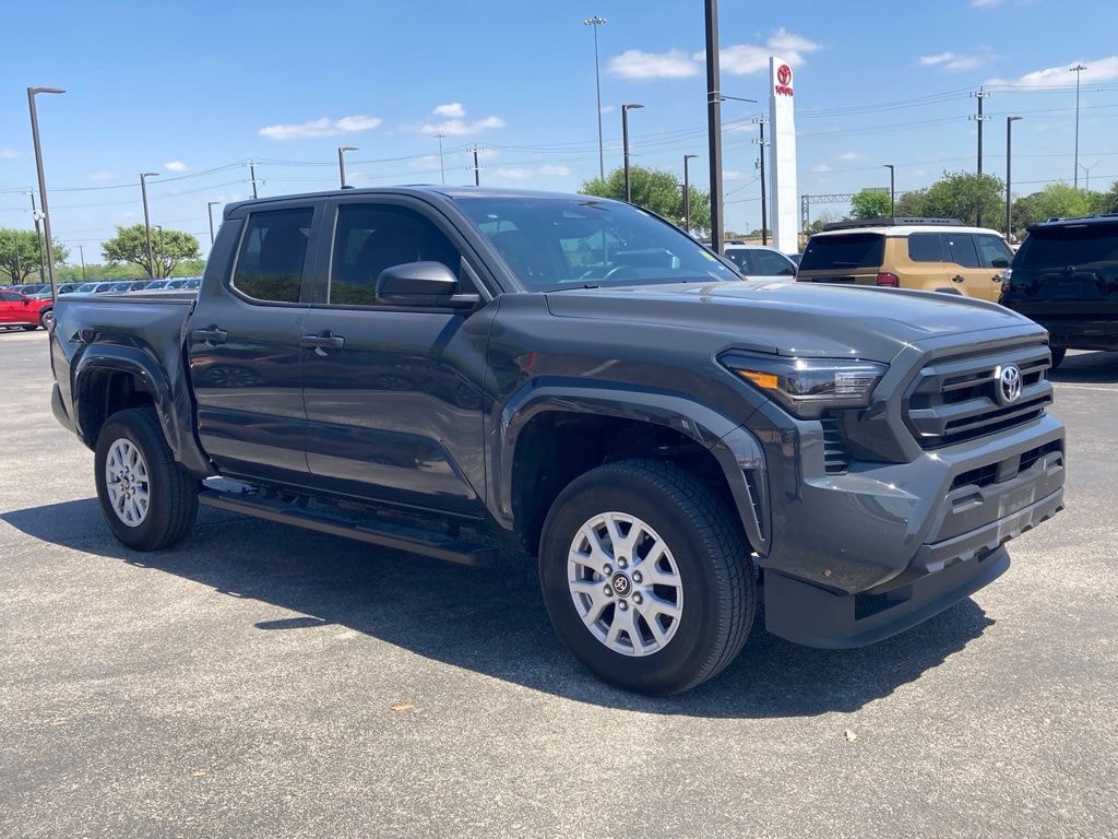 Used 2025 Toyota Tacoma SR Truck