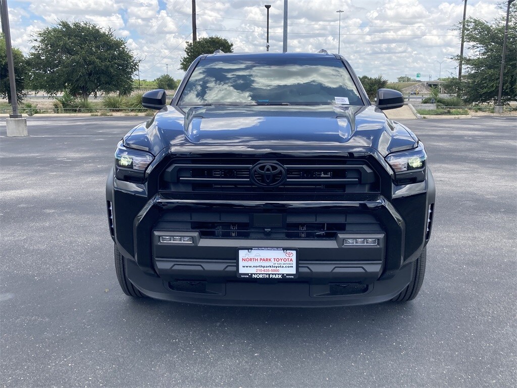 2025 Toyota 4Runner SR5 photo 2