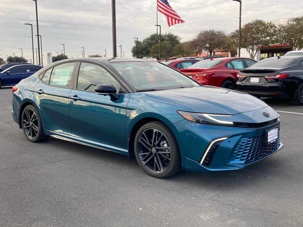 2026 Toyota Camry XSE photo 3