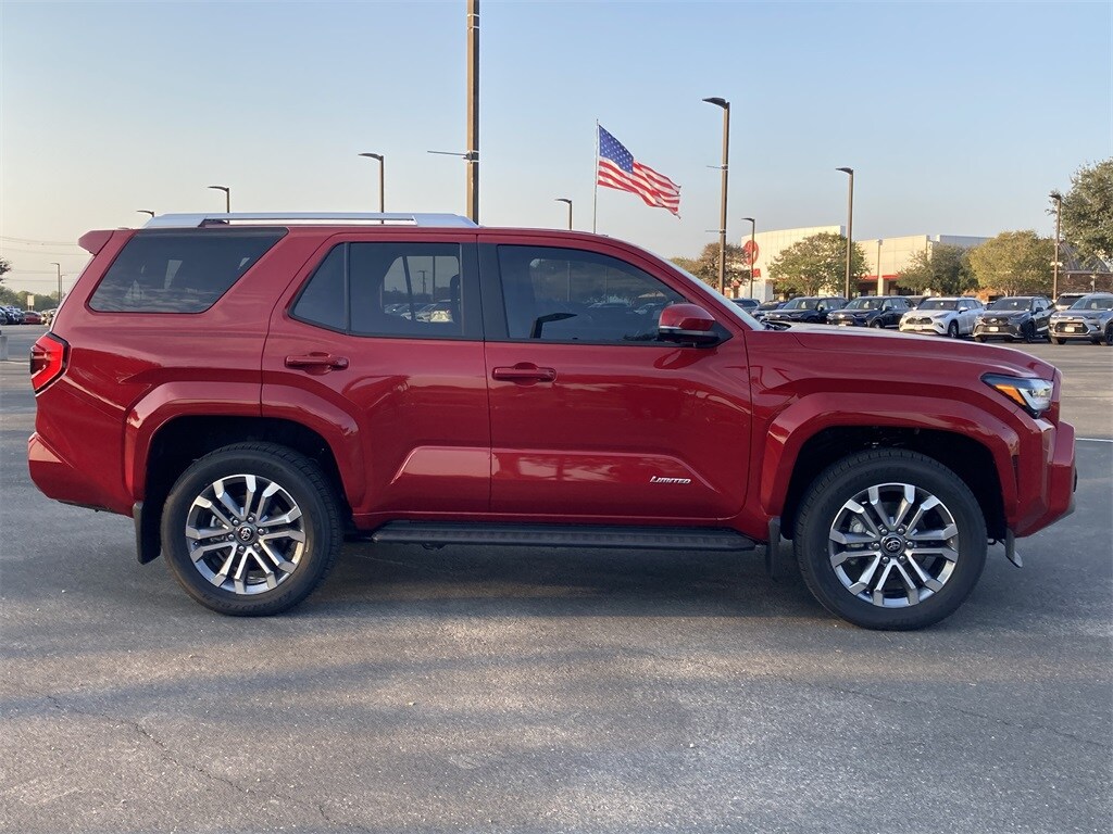 2025 Toyota 4Runner Limited photo 4